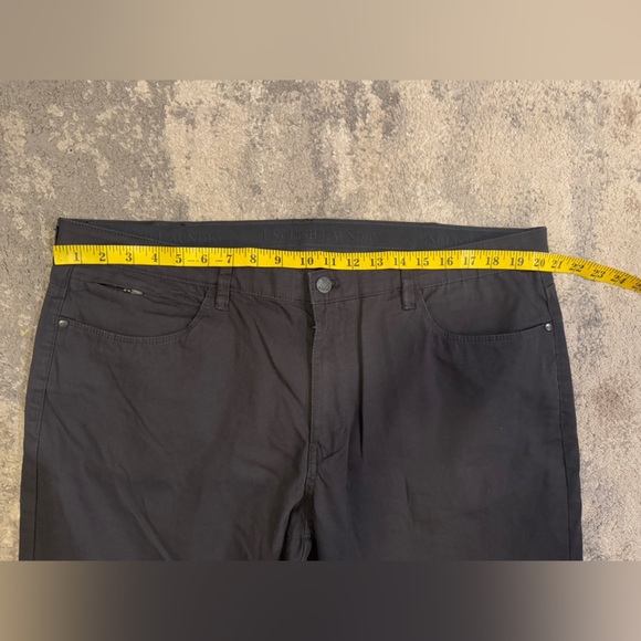 Men’s Dark Gray English Laundry Pants - Picture 5 of 6